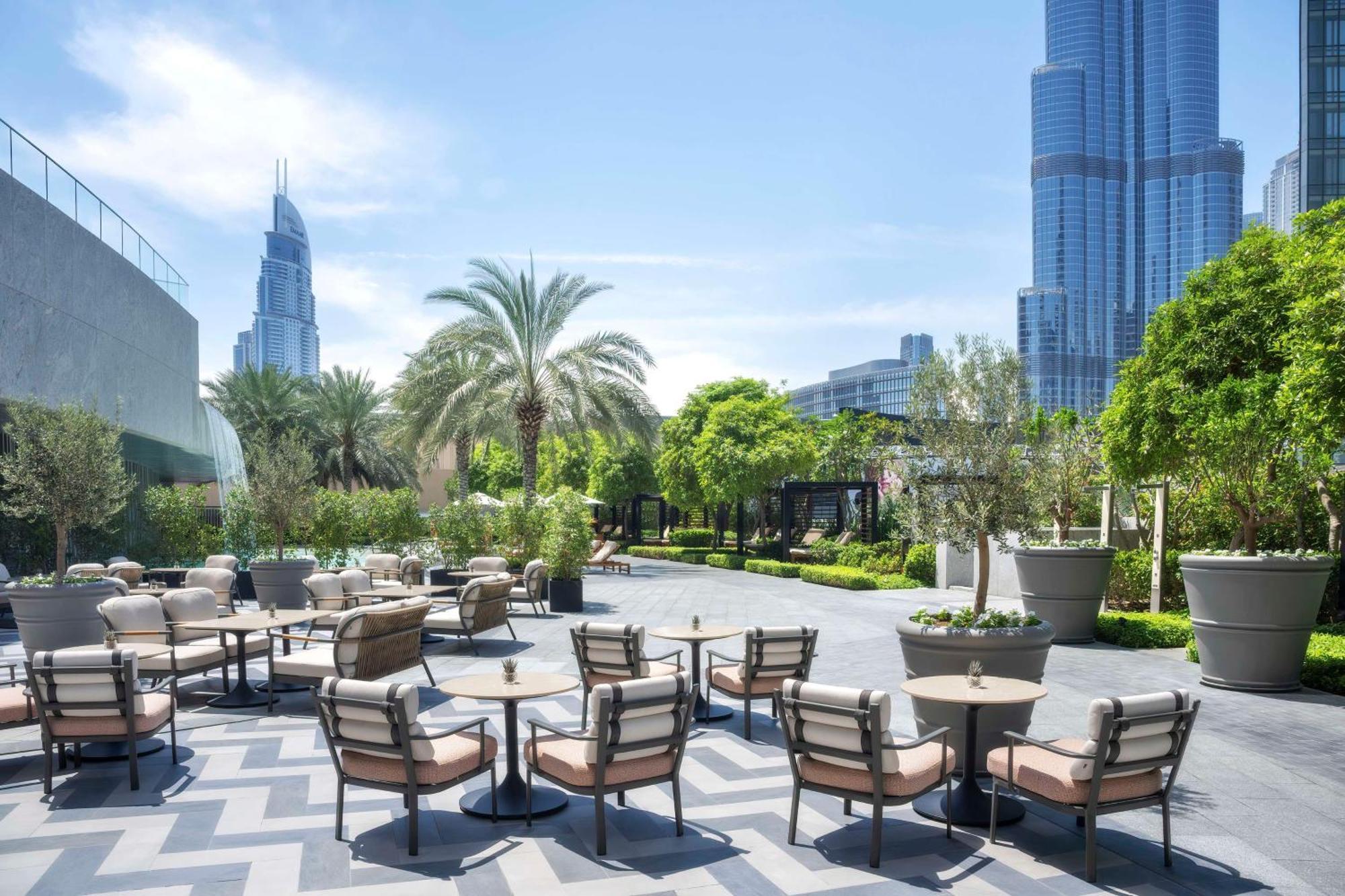 Kempinski The Boulevard Dubai Hotel Exterior photo